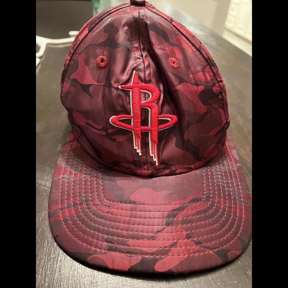 Houston Rockets New Era Camo Adjustable Cap - Picture 2 of 6